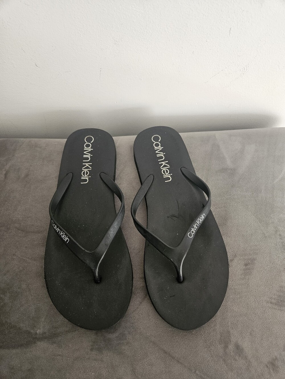 Calvin Klein Black Logo Thong Sandals